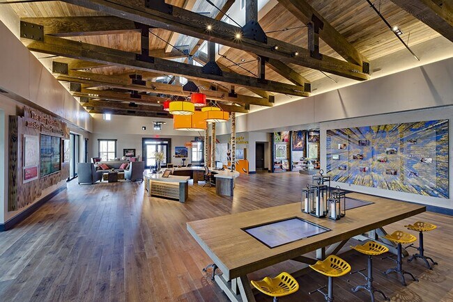 Building Photo - Unique Floorplan in Skye Canyon!