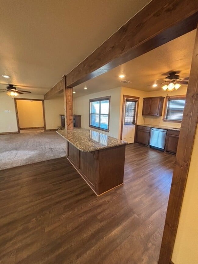 Building Photo - 6881 FM 1387