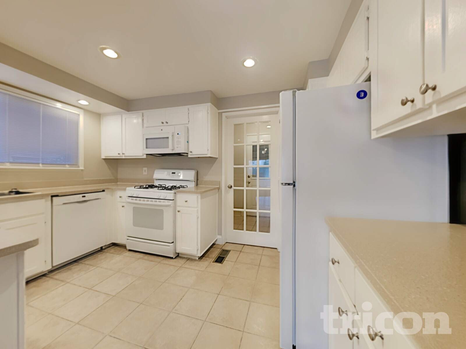 Building Photo - 953 Lepori Way