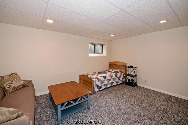 Building Photo - 10304 Snowpine Way