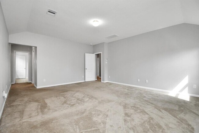 Building Photo - 14018 Harmony Ridge Trl