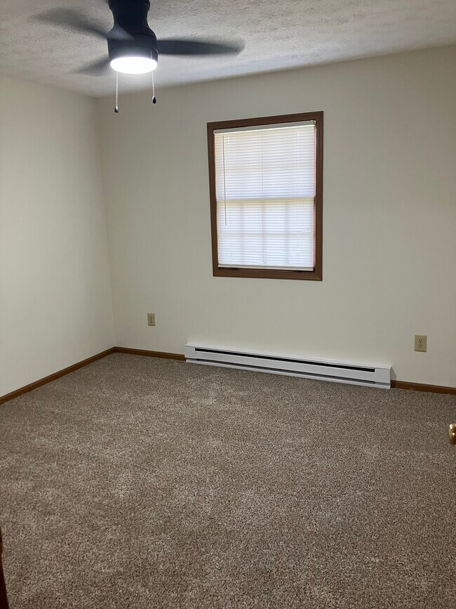 Building Photo - 1550 Windridge Pl