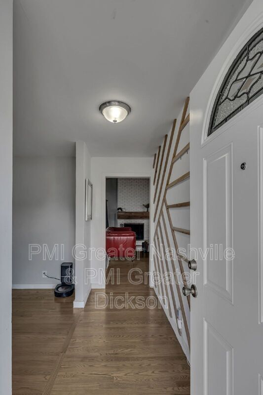 Building Photo - 1217 Shawnee Rd