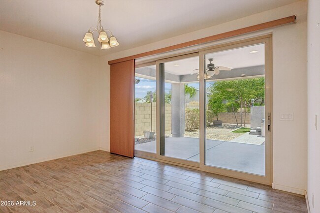 Building Photo - 10445 E Tesla Ave
