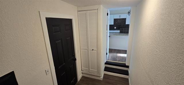 Building Photo - 1522 N Estelle Ave