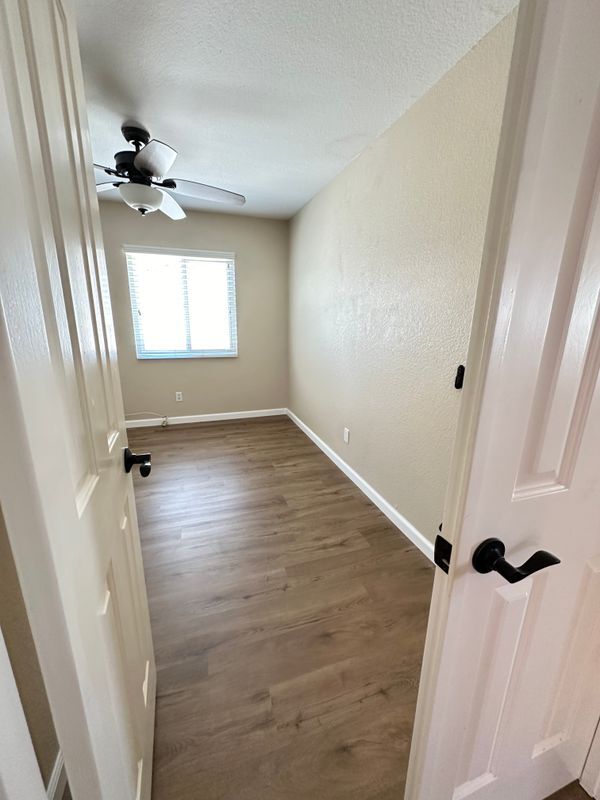 Building Photo - 41411 Iona Cir