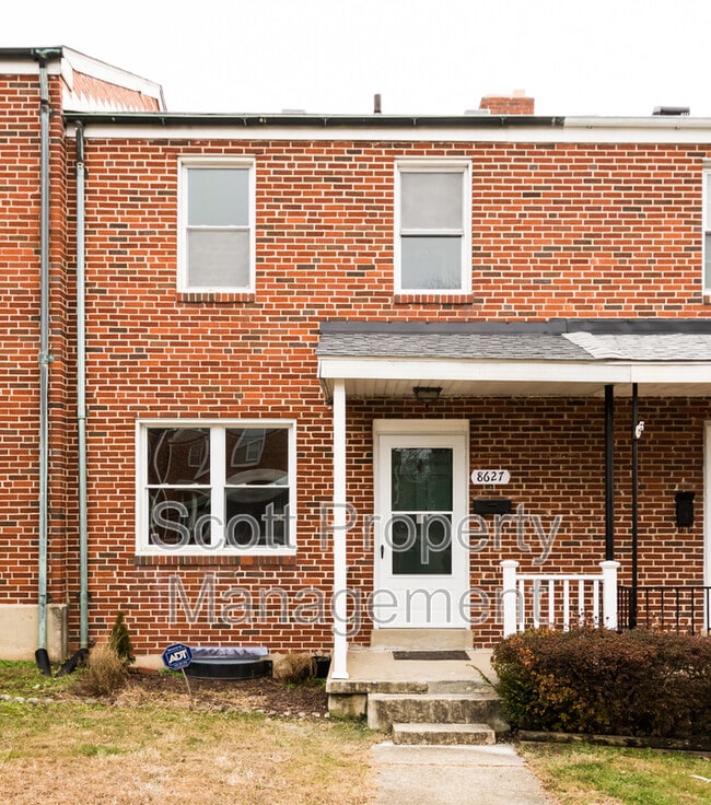 Building Photo - 8627 Willow Oak Rd