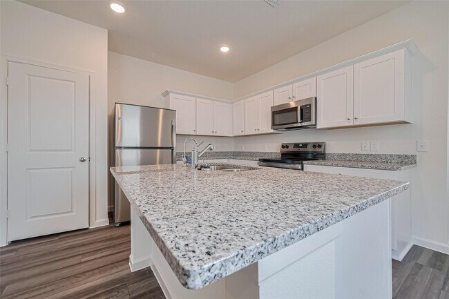 Building Photo - 8510 Ora Mdws Dr