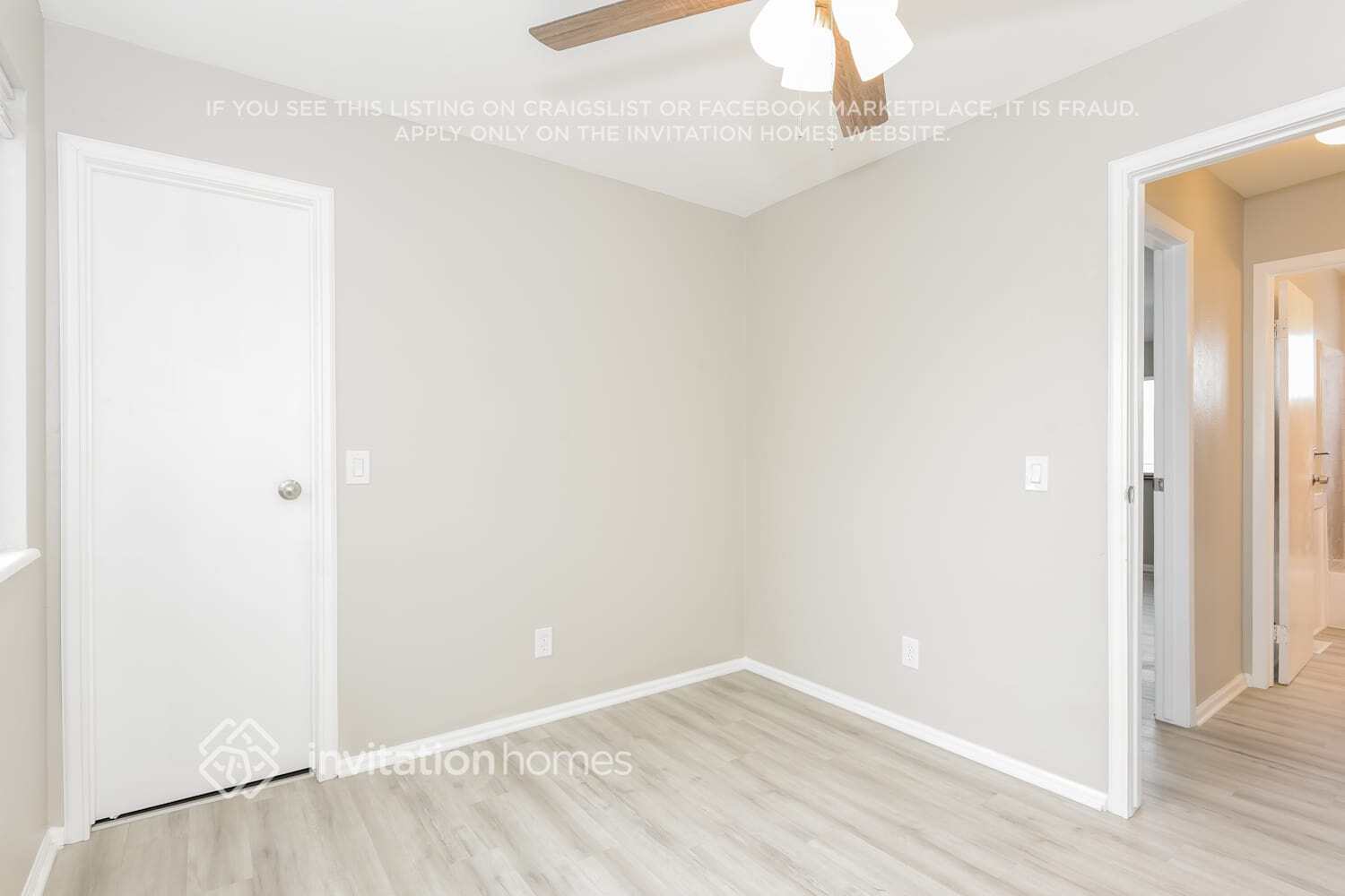 Building Photo - 9620 W 104th Dr