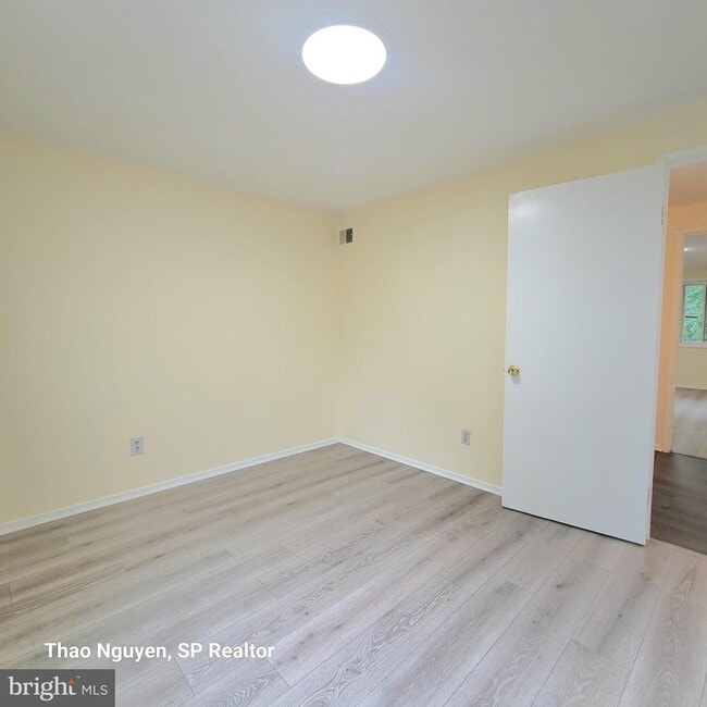 Building Photo - 10534 Cambridge Ct