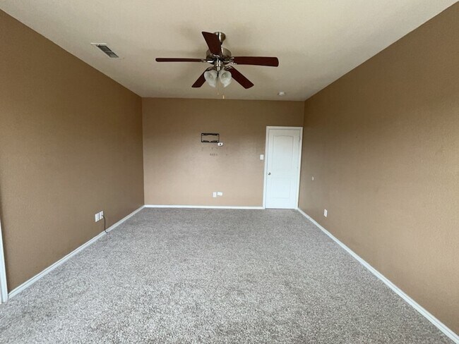 Building Photo - 6308 Spring Buck Run