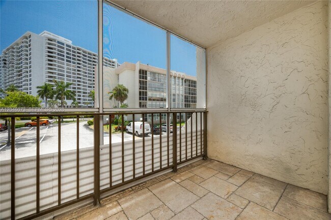Building Photo - 701 Three Islands Boulevard