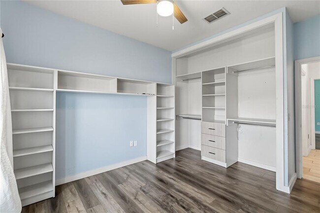 Building Photo - 3053 Red Hawk Ln