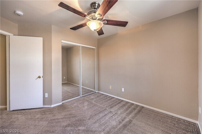 Building Photo - 10035 S Daybreak Dew Ct
