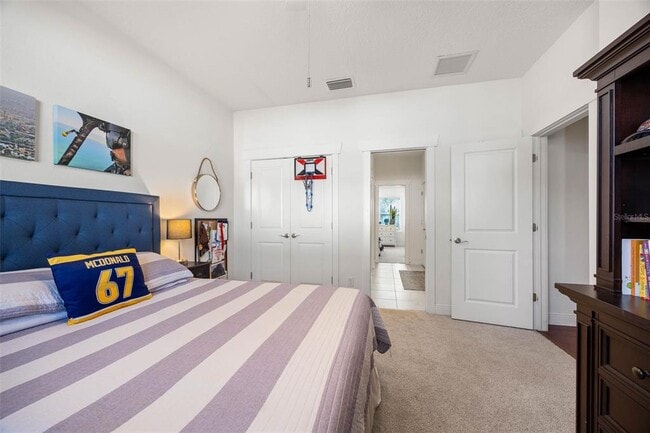 Building Photo - 4005 W El Prado Blvd