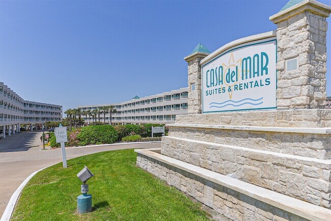 Building Photo - 6102 Seawall Blvd