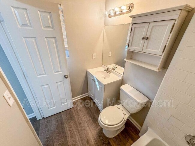 Building Photo - 3575 Kennesaw Station Dr