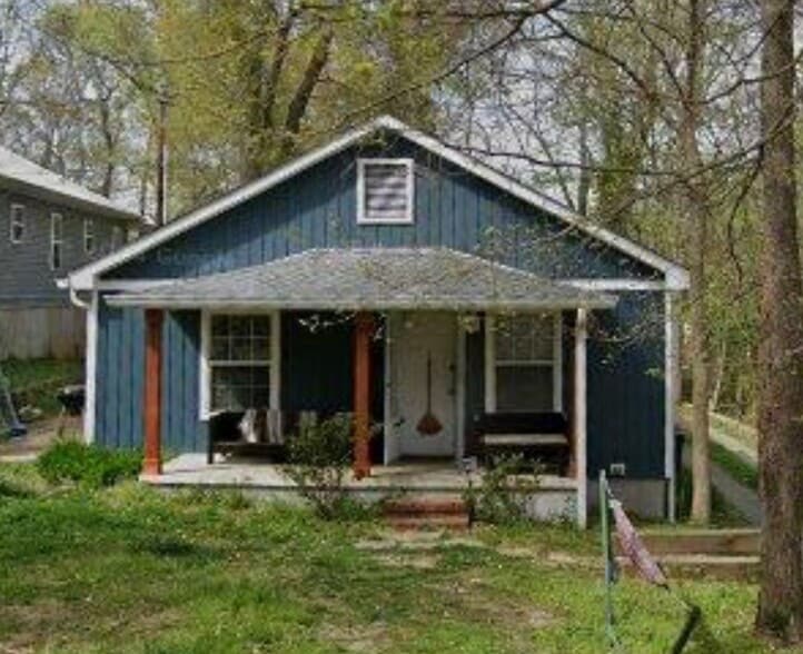 Building Photo - 502 Whitaker Street