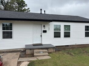 Building Photo - 4769 SE 27th St