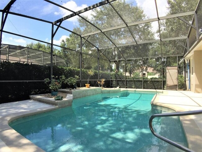 Building Photo - 909 Arbormoor Pl
