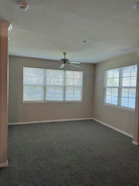 Building Photo - 3250 Corona Village Way