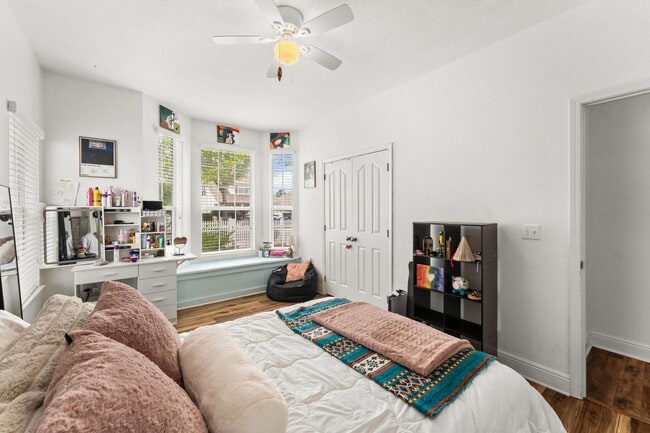 Building Photo - 486 Fanny Ann Way