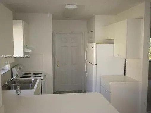 Building Photo - 937 SW 8th Pl