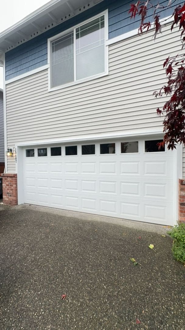 Building Photo - Bothell Home