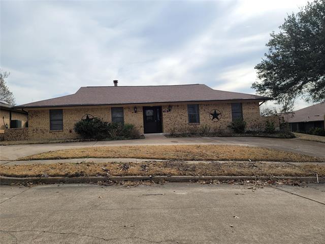 Primary Photo - 110 La Fawn Cir