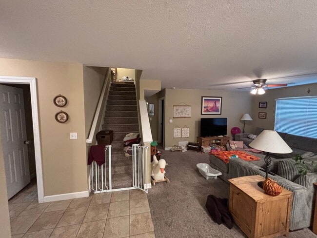 Building Photo - Spacious 3 Bed / 2.5 Bath Duplex – West Manhattan