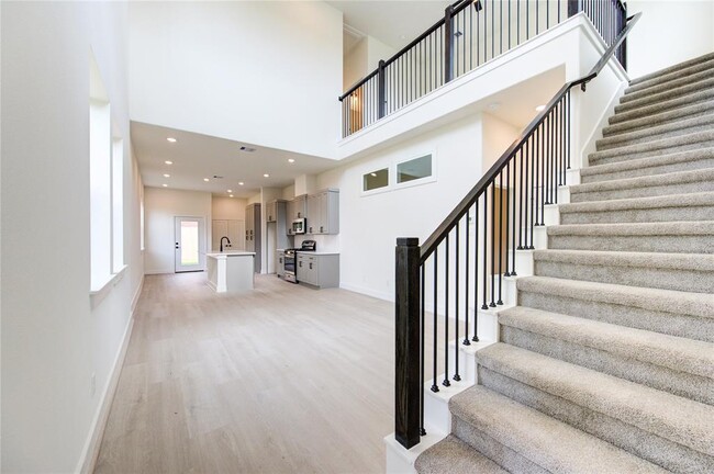 Building Photo - 4336 Avron Drive