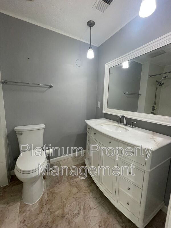 Building Photo - 3757 Peachtree Corners Cir