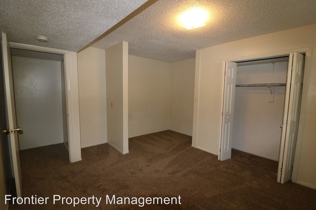 Building Photo - 1500 McCain Ln