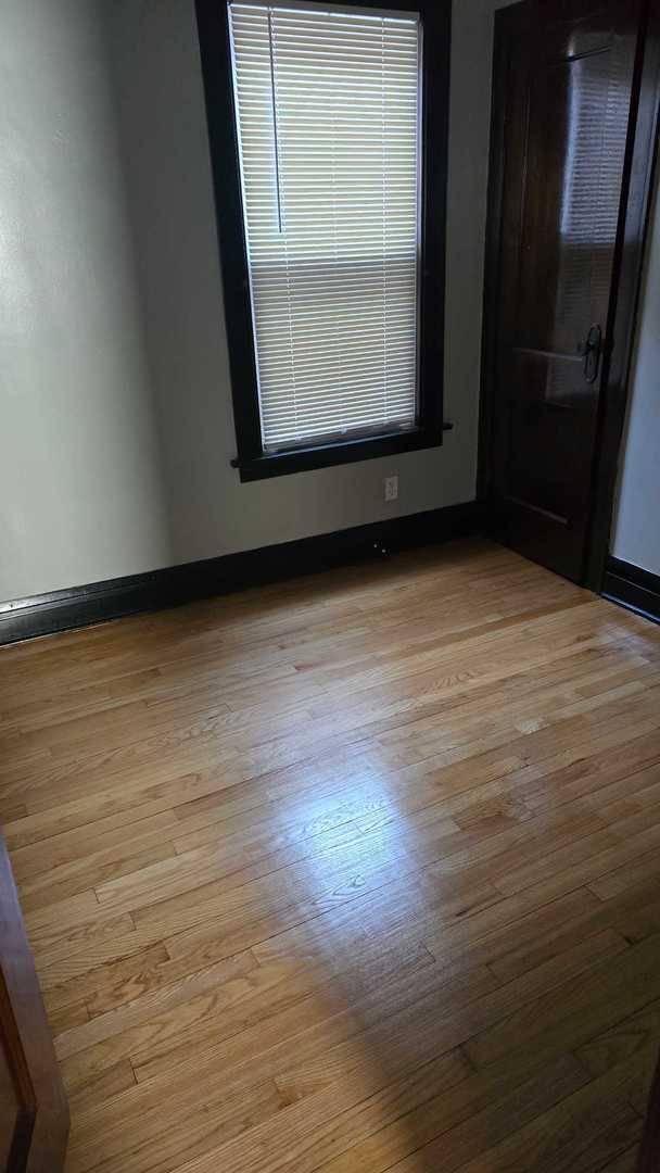 Building Photo - 11926 S La Salle St