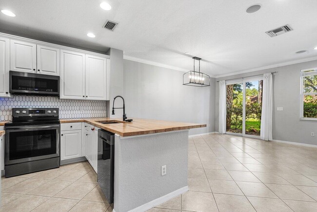 Building Photo - 173 Coconut Key Ln