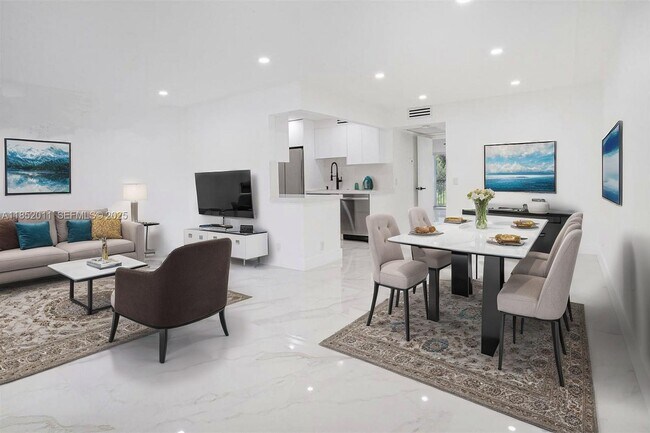 Building Photo - 13250 SW 7th Ct