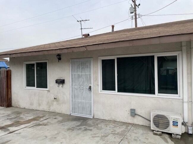 Unit Front View - 12214 Elliott Ave