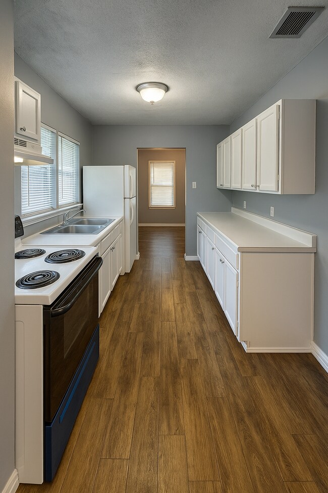 Building Photo - 1513 Dexter Ave