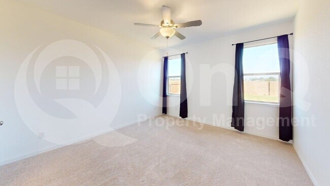 Building Photo - 4849 Sagerun Dr