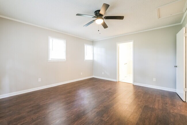 Building Photo - 3805 Nebo Rd