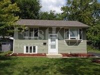 Building Photo - 451 E Mulberry Ct