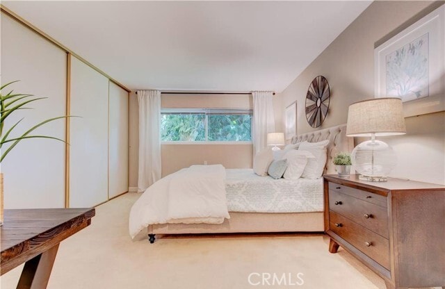 Building Photo - 2405 Via Mariposa W