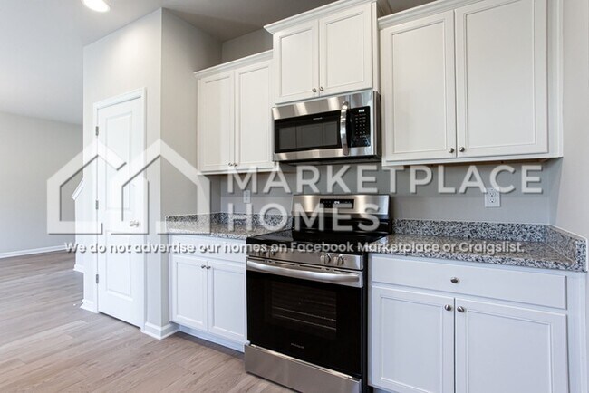 Building Photo - 202 Wl Miller Dr