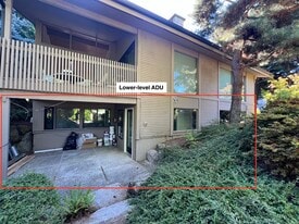 Building Photo - 4204 85th Ave SE