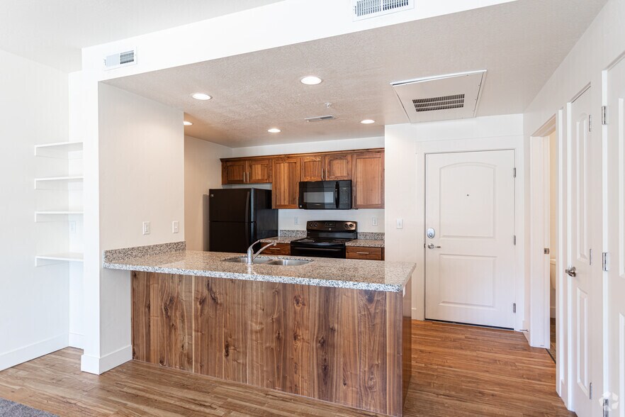 Kays Crossing 60 S Main St Layton UT 84041 Apartment Finder