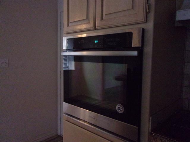 Building Photo - 1511 Spanish Oak Dr