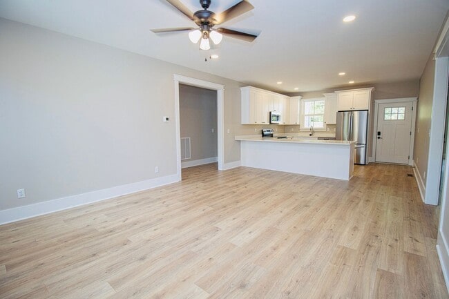 Building Photo - "Welcome to Olympia – Brand New Units! Spe...