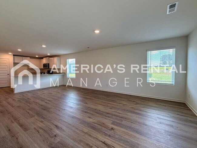 Building Photo - DEPOSIT PENDING! New Construction Home for...