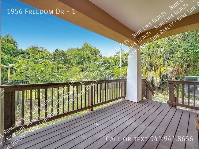 Building Photo - 1956 Freedom Dr