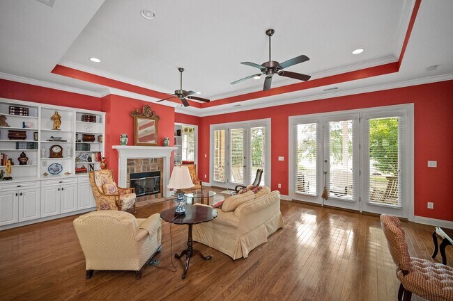 Building Photo - 632 Magnolia Cir